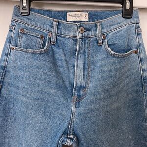 Abercrombie ankle straight ultra high rise